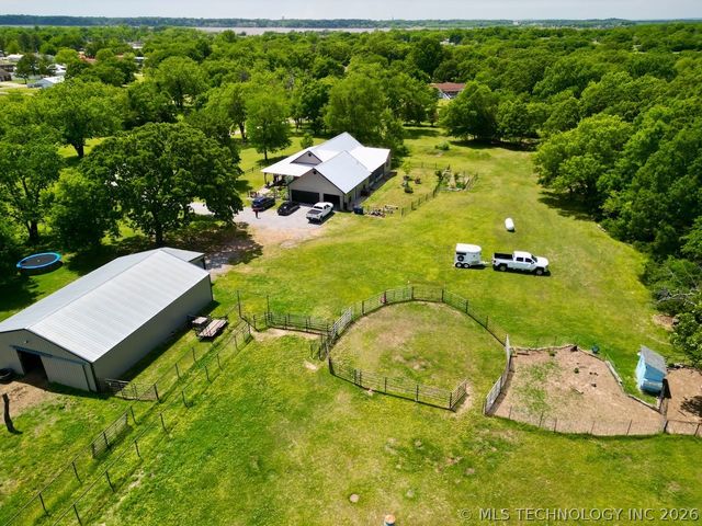 116 Sonshine Drive, Salina, OK 74365