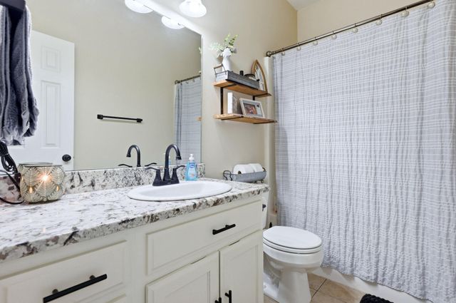 1708 Pleasant Pointe Cir Circle, Bryant, AR 72022