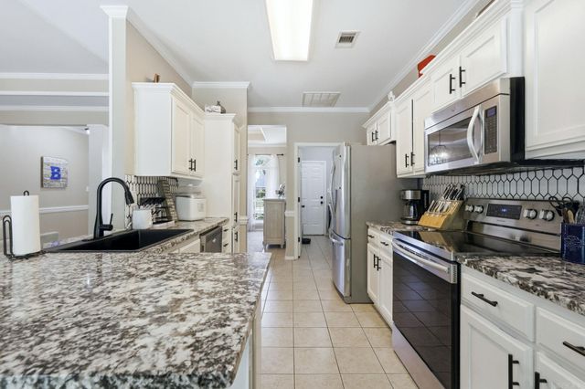 1708 Pleasant Pointe Cir Circle, Bryant, AR 72022