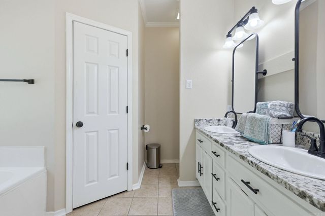 1708 Pleasant Pointe Cir Circle, Bryant, AR 72022