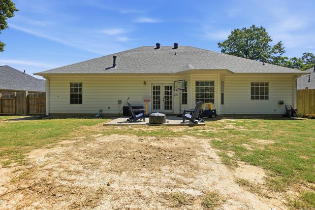 1708 Pleasant Pointe Cir Circle, Bryant, AR 72022