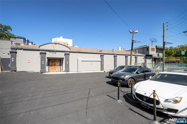 2143 Route 4, Fort Lee, NJ 07024