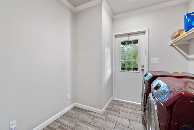 420 E Sexton St., Overton, TX 75684