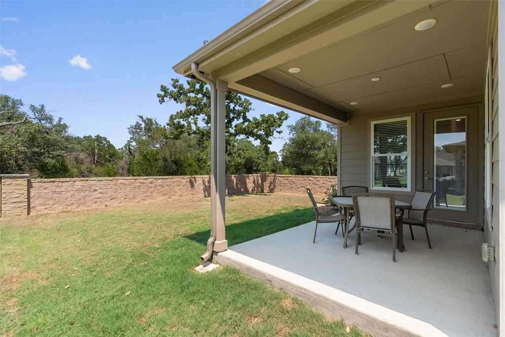 502 Saratoga LN, Georgetown, TX 78633