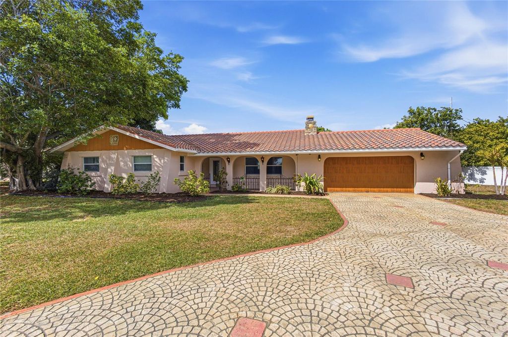 6904 PENNSYLVANIA AVENUE, Sarasota, FL 34243