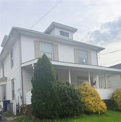 92 Water Street, Lyons, NY 14489