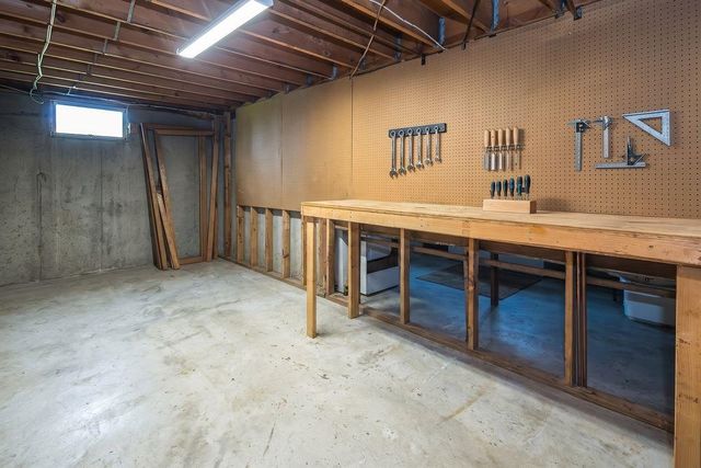 188 Green Hill Lane, Wallingford, VT 05773
