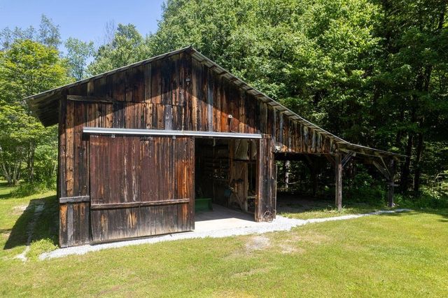 188 Green Hill Lane, Wallingford, VT 05773