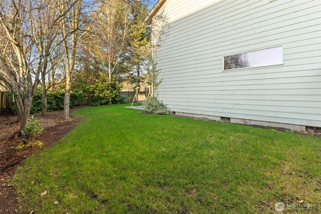 207 Williams Boulevard NE, Orting, WA 98360