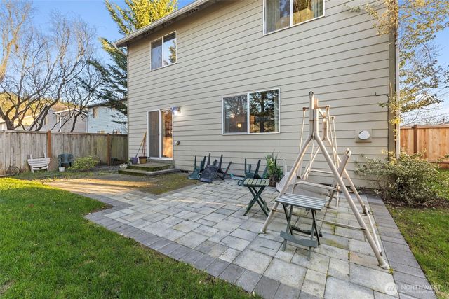 207 Williams Boulevard NE, Orting, WA 98360