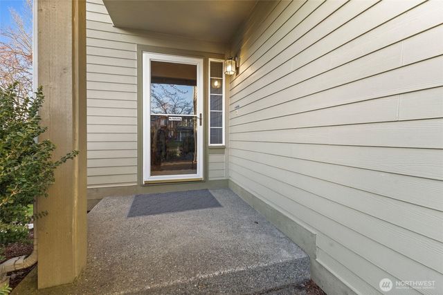 207 Williams Boulevard NE, Orting, WA 98360