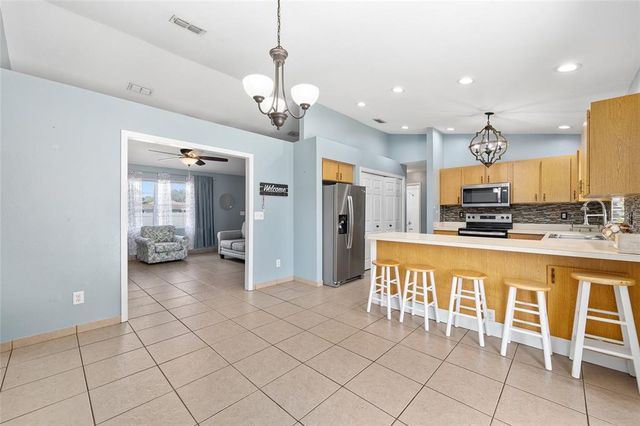 9 ALMOND PASS DRIVE, Ocala, FL 34472