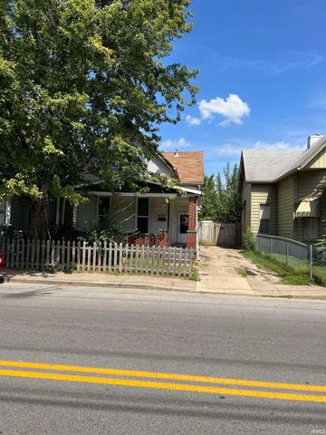 207 W Columbia Street, Evansville, IN 47710