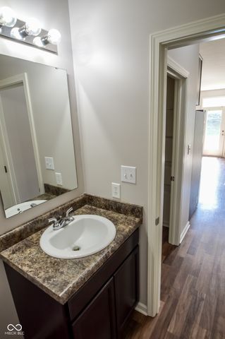 7645 Thorney Wood Drive, Indianapolis, IN 46239