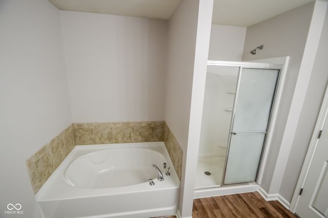 7645 Thorney Wood Drive, Indianapolis, IN 46239