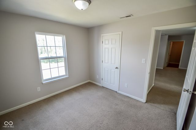 7645 Thorney Wood Drive, Indianapolis, IN 46239