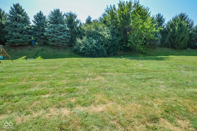 7645 Thorney Wood Drive, Indianapolis, IN 46239