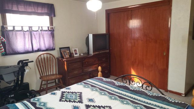 2427 MEMORIAL DRIVE, Green Bay, WI 54303