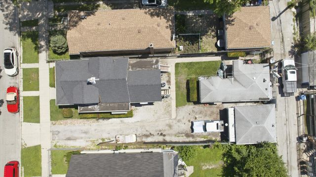 4819 W Race Avenue, Chicago, IL 60644