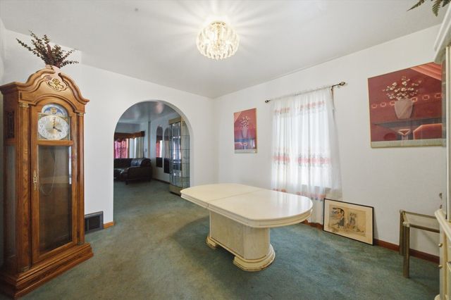 4819 W Race Avenue, Chicago, IL 60644