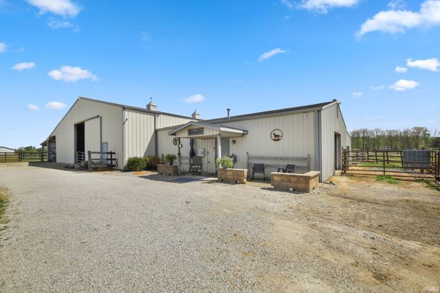5915 E 350 Road, Franklin, IN 46131