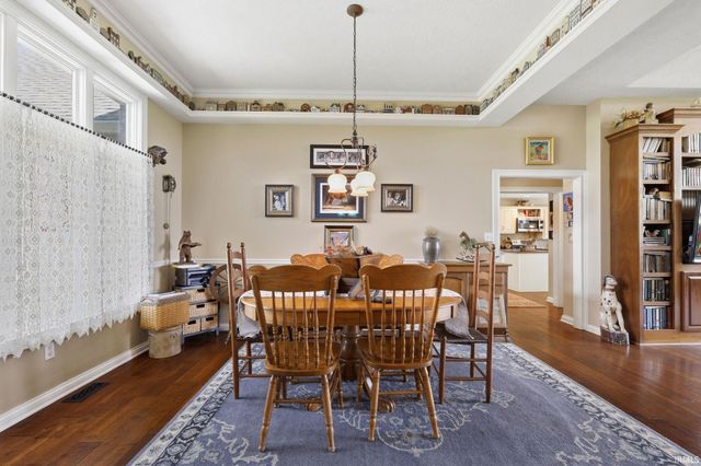 5915 E 350 Road, Franklin, IN 46131