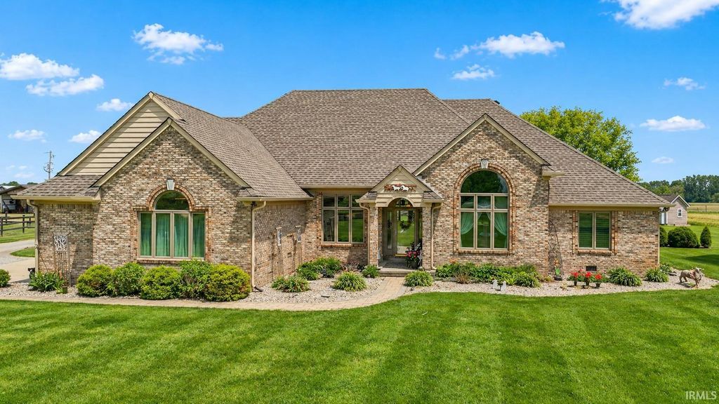 5915 E 350 Road, Franklin, IN 46131