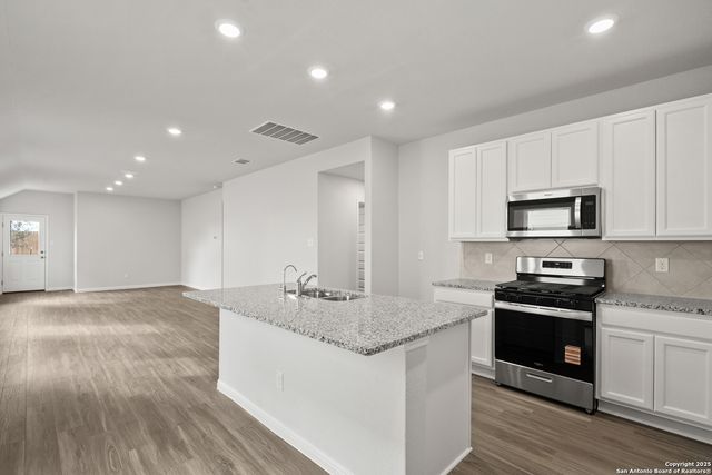 14962 Fischer Garden, San Antonio, TX 78253