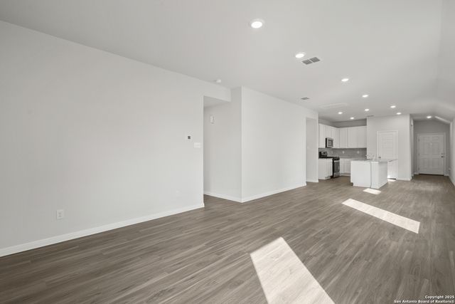 14962 Fischer Garden, San Antonio, TX 78253
