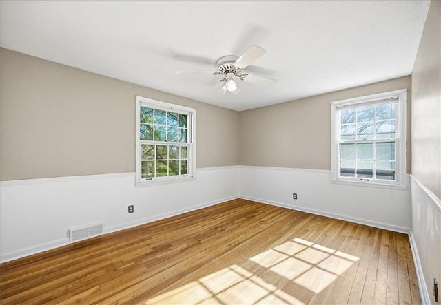 7748 Briar Drive, Prairie Village, KS 66208