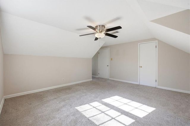 7748 Briar Drive, Prairie Village, KS 66208
