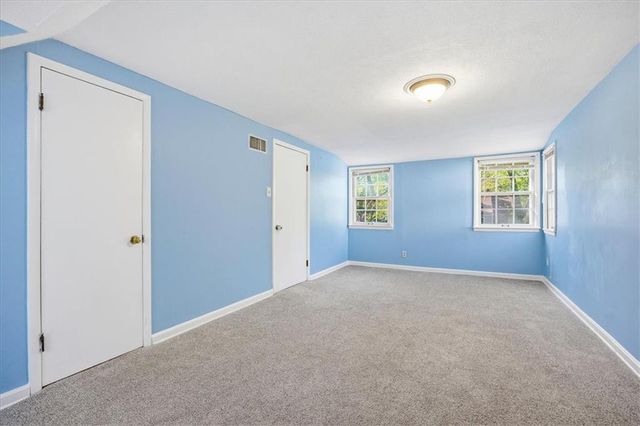 7748 Briar Drive, Prairie Village, KS 66208