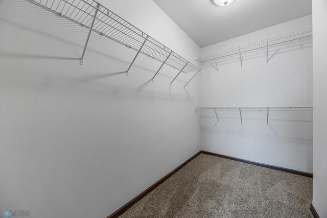 2239 35th Street Circle S, Moorhead, MN 56560