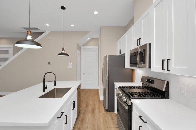 1235 W Tidwell Road, Houston, TX 77091