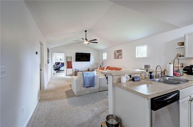 36 Chimney Springs Drive SW, Cartersville, GA 30120