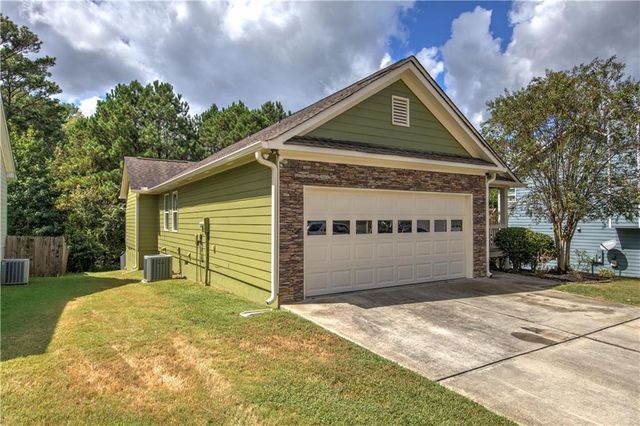 36 Chimney Springs Drive SW, Cartersville, GA 30120