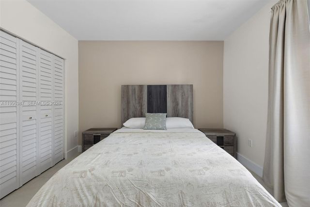 1286 NE 109th St 1, Miami, FL 33161