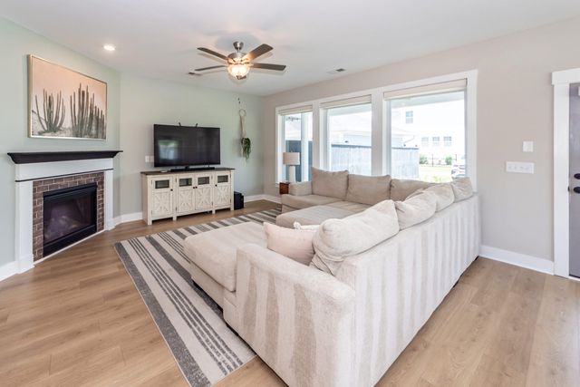 306 Parish Farms Drive, Summerville, SC 29483