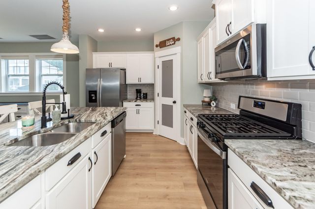 306 Parish Farms Drive, Summerville, SC 29483