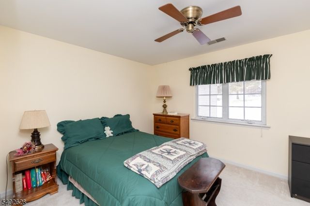 208 Canal Way, Hackettstown Town, NJ 07840