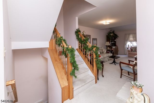 208 Canal Way, Hackettstown Town, NJ 07840