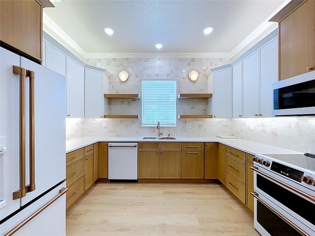 8308 GIBSON OAKS DRIVE, Lakeland, FL 33809
