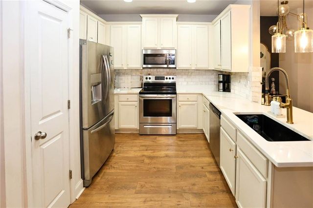 2392 Castle Keep Way Way SE, Atlanta, GA 30316
