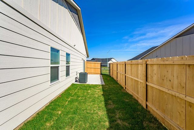 448 Trails Head Ct, Goddard, KS 67052