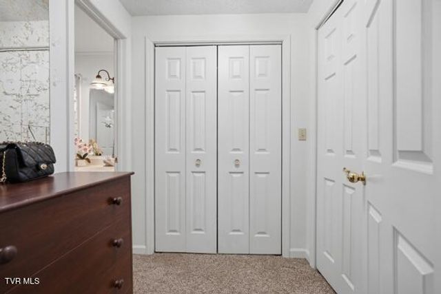 17611 Mahogany Drive, Abingdon, VA 24210