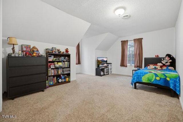 17611 Mahogany Drive, Abingdon, VA 24210