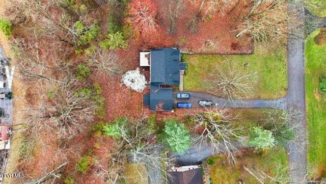 17611 Mahogany Drive, Abingdon, VA 24210