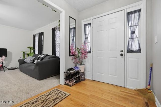 17611 Mahogany Drive, Abingdon, VA 24210