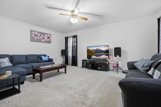 17611 Mahogany Drive, Abingdon, VA 24210