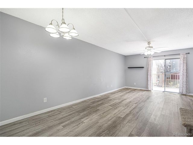 6712 S Holland Way, Littleton, CO 80128